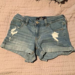 Hollister distressed low rise short shorts